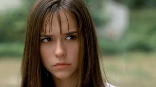 Jennifer Love Hewitt Speaks Out on Sexualization in Hollywood: A Look Back at Her Early Career
