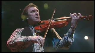 A Hunting We Shall Go (Live At The Theatre Royal, Drury Lane, 28th Of October, 1973) - Caravan