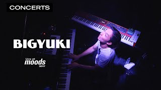 BIGYUKI - Putty Boy Strut (Flying Lotus) | Live at Moods