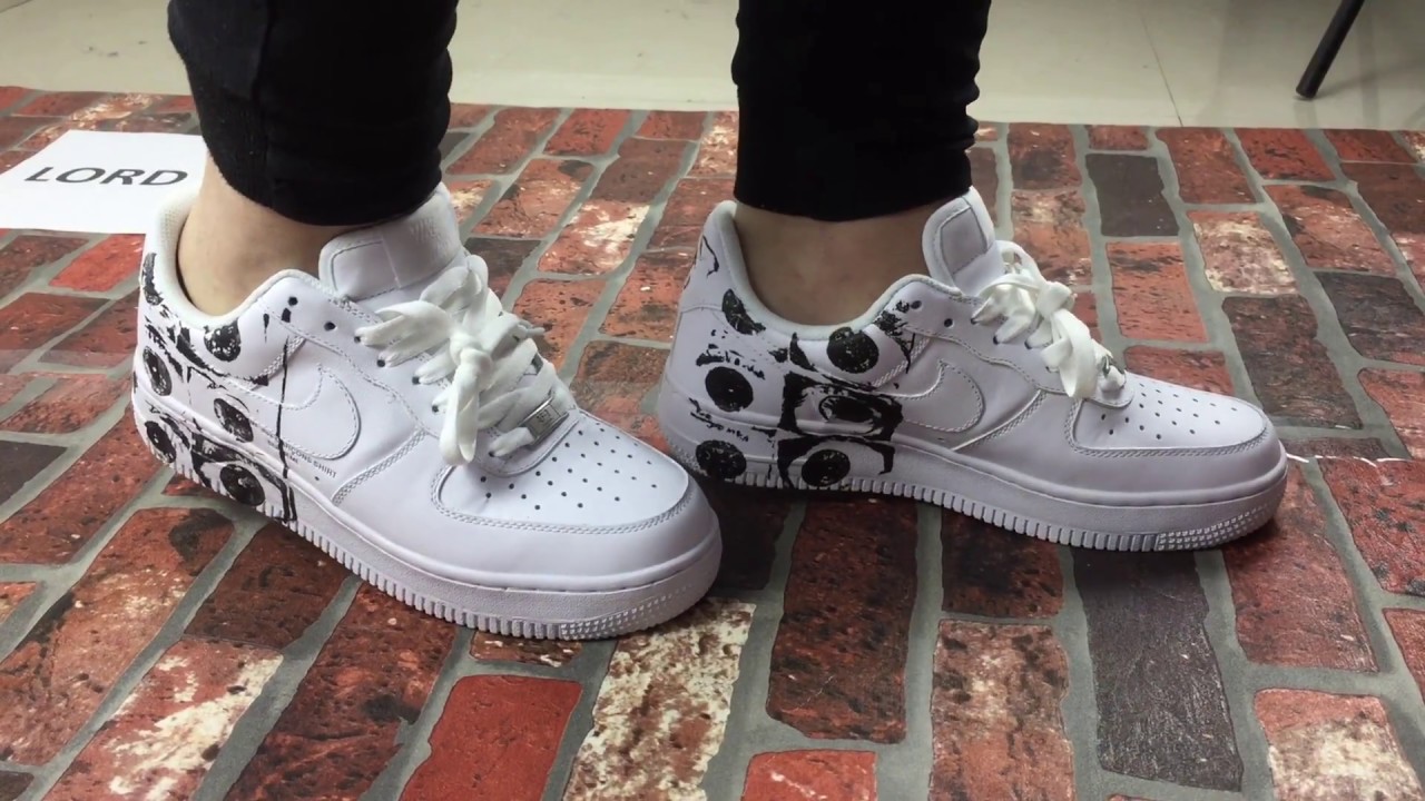 Nike Air Force One Black On Black Low 