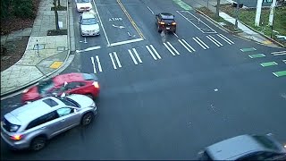 Crashes caught on Seattle traffic cameras #11!