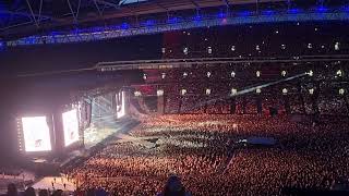 Luke combs band member covers Tim Mcgraw something like that wembley London 2026 #live #music