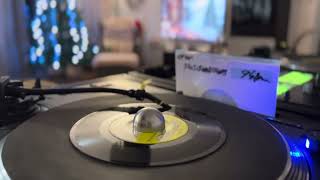 Donny Hathaway&mdash;This Christmas ( 7&rdquo; inch vinyl single) 🎶🎄🎶🎁