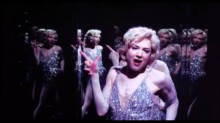 Chicago - Roxie (T&uuml;rk&ccedil;e Altyazılı)