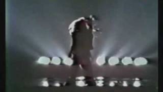 Van Halen - Runnin with the Devil LIVE Largo 1982