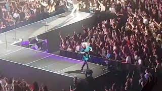 Taya Smith Splits in Concert (Singapore)