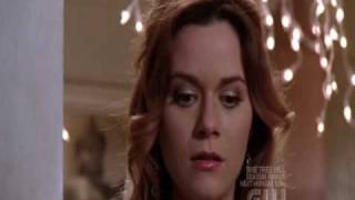 Peyton is bleeding after wedding