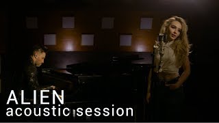 Alien (Acoustic) - Sabrina Carpenter