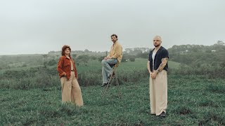 Contradi&ccedil;&atilde;o - VERANEIO