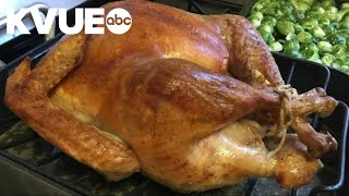 Tips to avoid food poisoning while prepping your Thanksgiving meal
