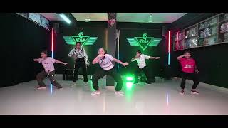Tung Tung Baje &ndash; Dance Cover | Singh Is Bliing | Akshay Kumar & Amy Jackson | Sneha Khanwalkar