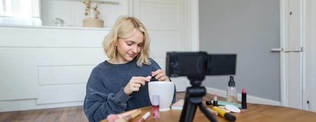 Expert Tips to Launch a Thriving DIY Craft YouTube Channel That Stands Out