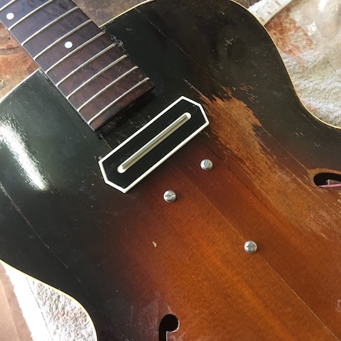 ES−150!? チャーリークリスチャンピックアップ取付完了！ Gibson L