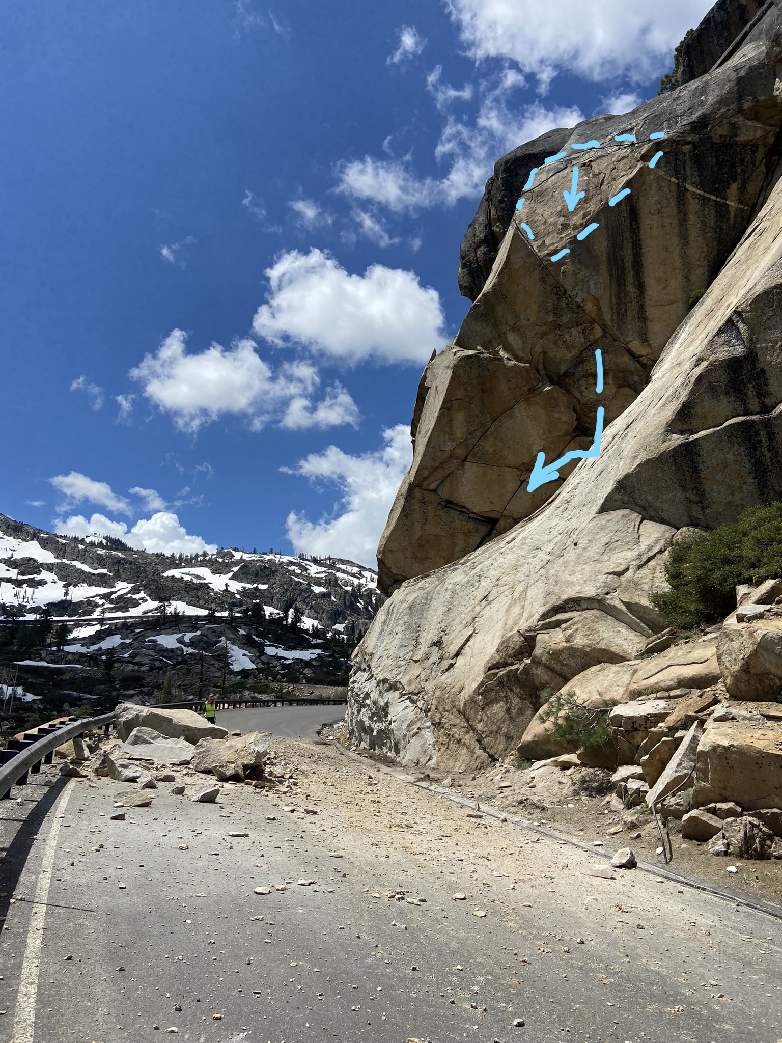 Road Conditions Over Donner Pass - mt38jno