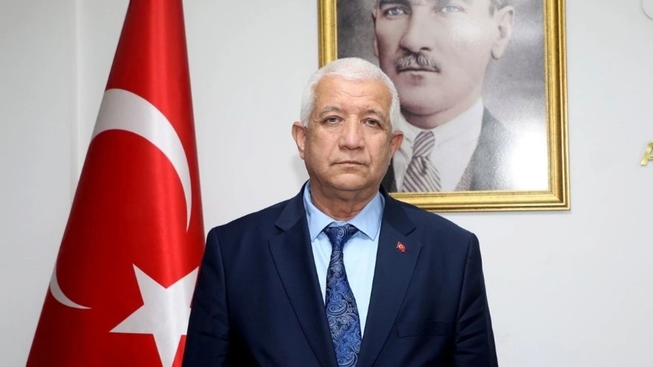 AK Parti’li Menteş, Burcu Köksal hakkında suç duyurusunda bulundu