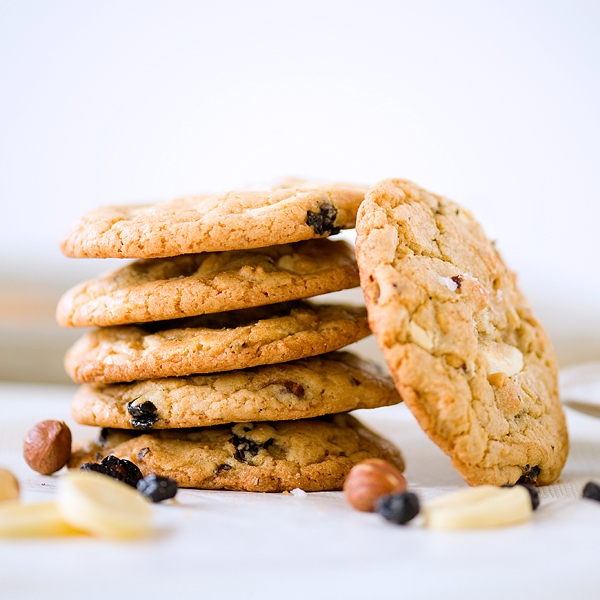 Salty White Chocolate Hazelnut Blueberry Cookies Yummy