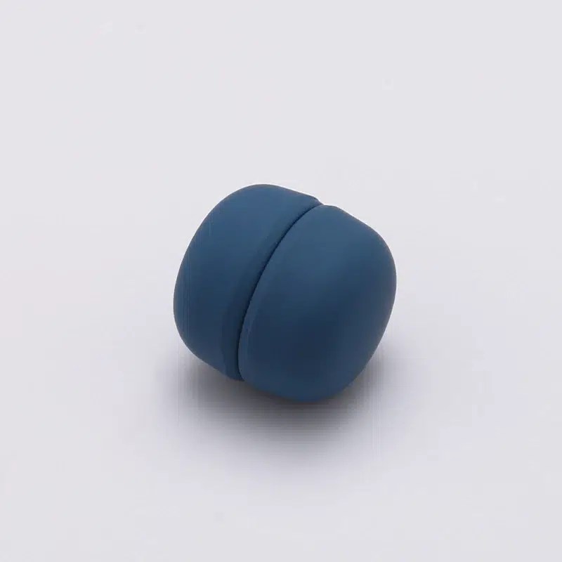 Deep blue magnetic scarf pin for hijab, stylish and secure accessory
