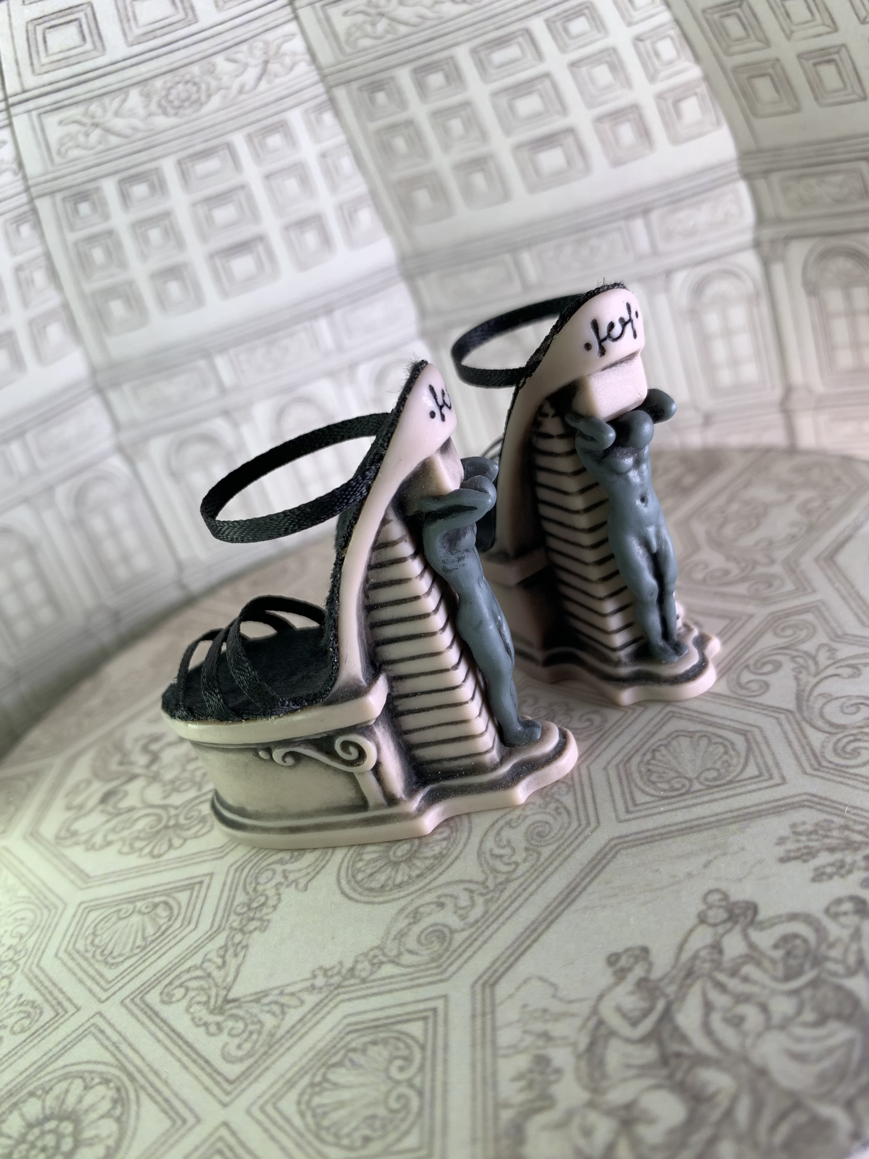 Atlas Shoes Beige