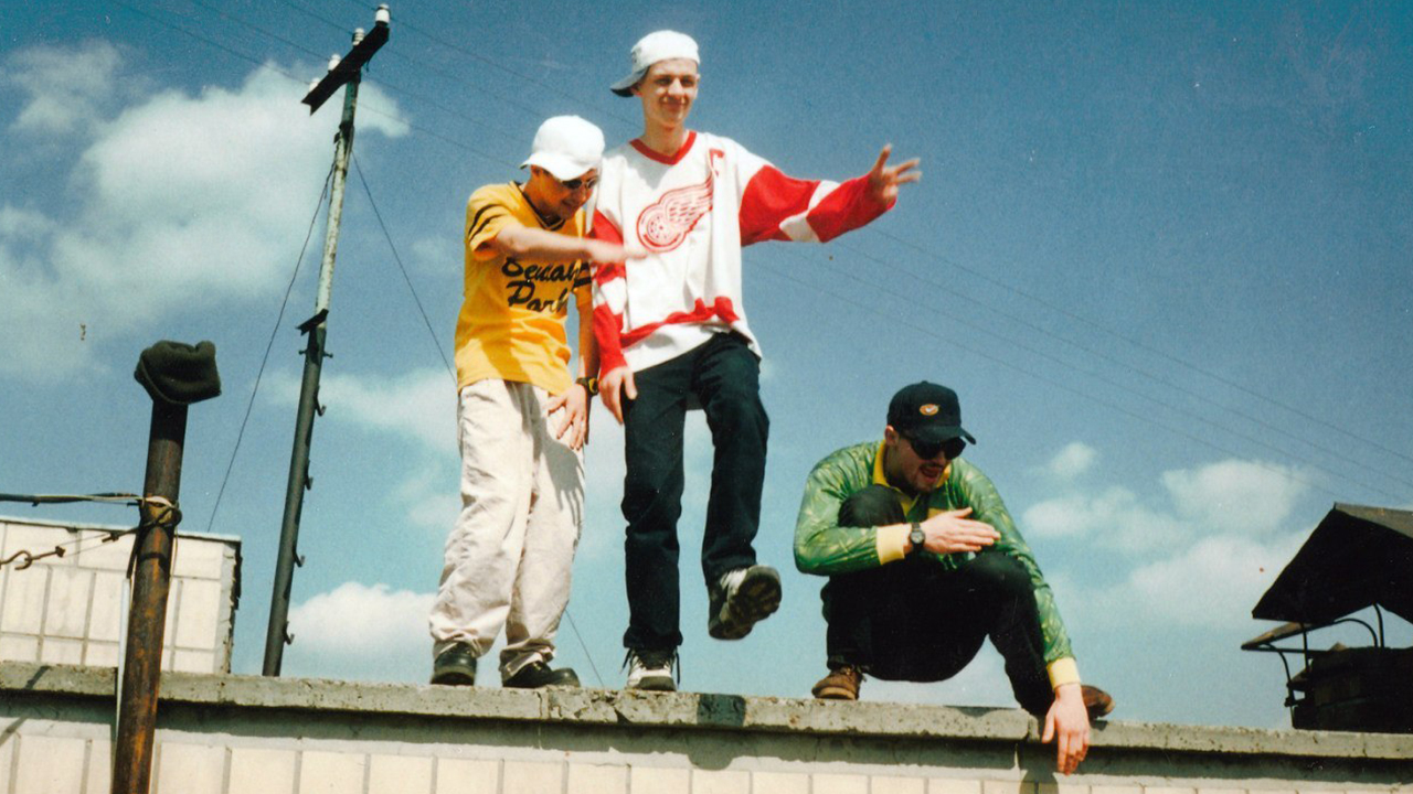 вхід у змінному взутті