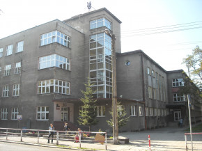 Katowice są też pionierem w zakresie wieżowców. Architektura modernistyczna okresu II Rzeczypospolitej