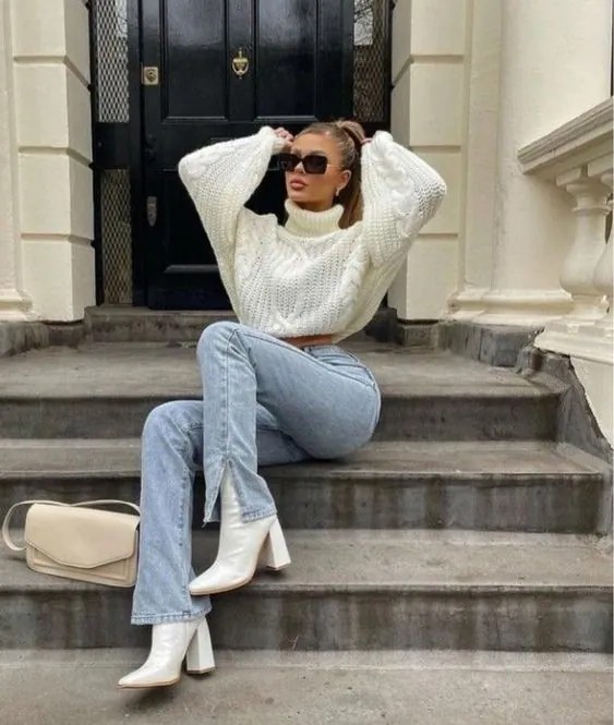 12 Perfect Shoes To Wear With Bootcut Jeans