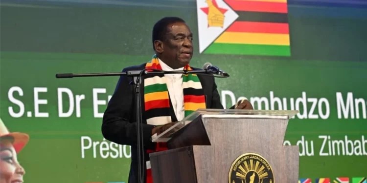 “We Are Making Ourselves Easy Targets”: President Mnangagwa Blasts SADC’s Lack of Economic Unity in Fiery Farewell Speech