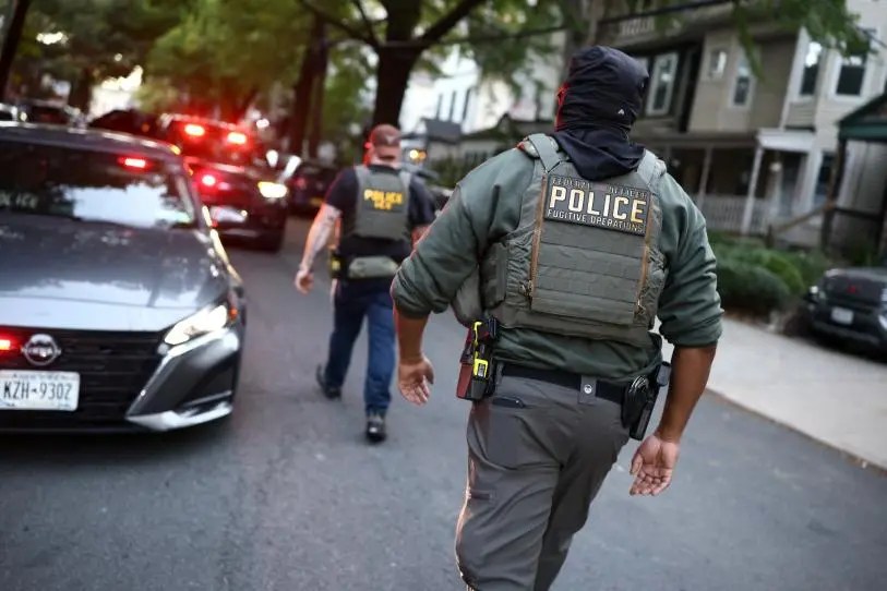 ICE eleva presión sobre agentes para aumentar arrestos; van por 3 mil migrantes diarios