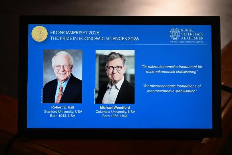Michael Woodford y Robert Hall ganan el Nobel de Economía