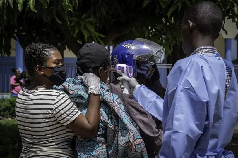 Ébola en el Congo supera los 9 mil 300 casos y 4 mil 400 muertos