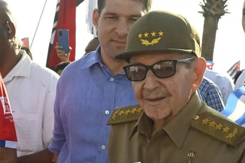 Raúl Castro: Jueza en Florida firma orden de arresto contra el expresidente de Cuba