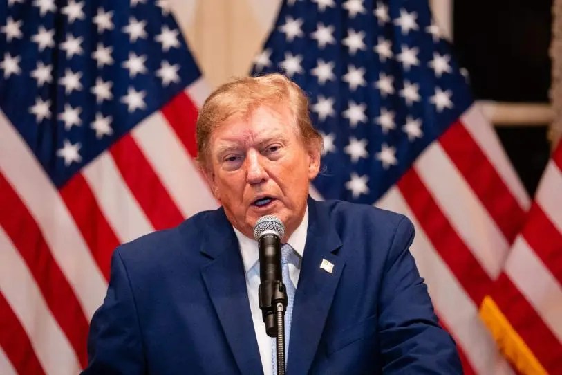 Ordenan a Trump comparecer por demanda por difamación contra la BBC