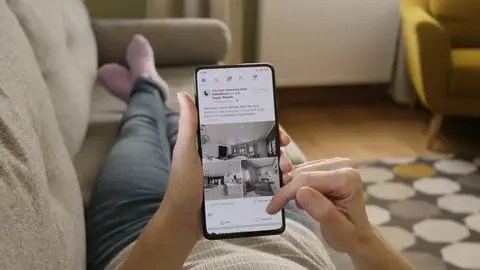 How modern buyers discover Edmonton home listings online