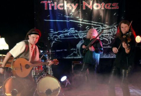 TRICKY NOTES live.