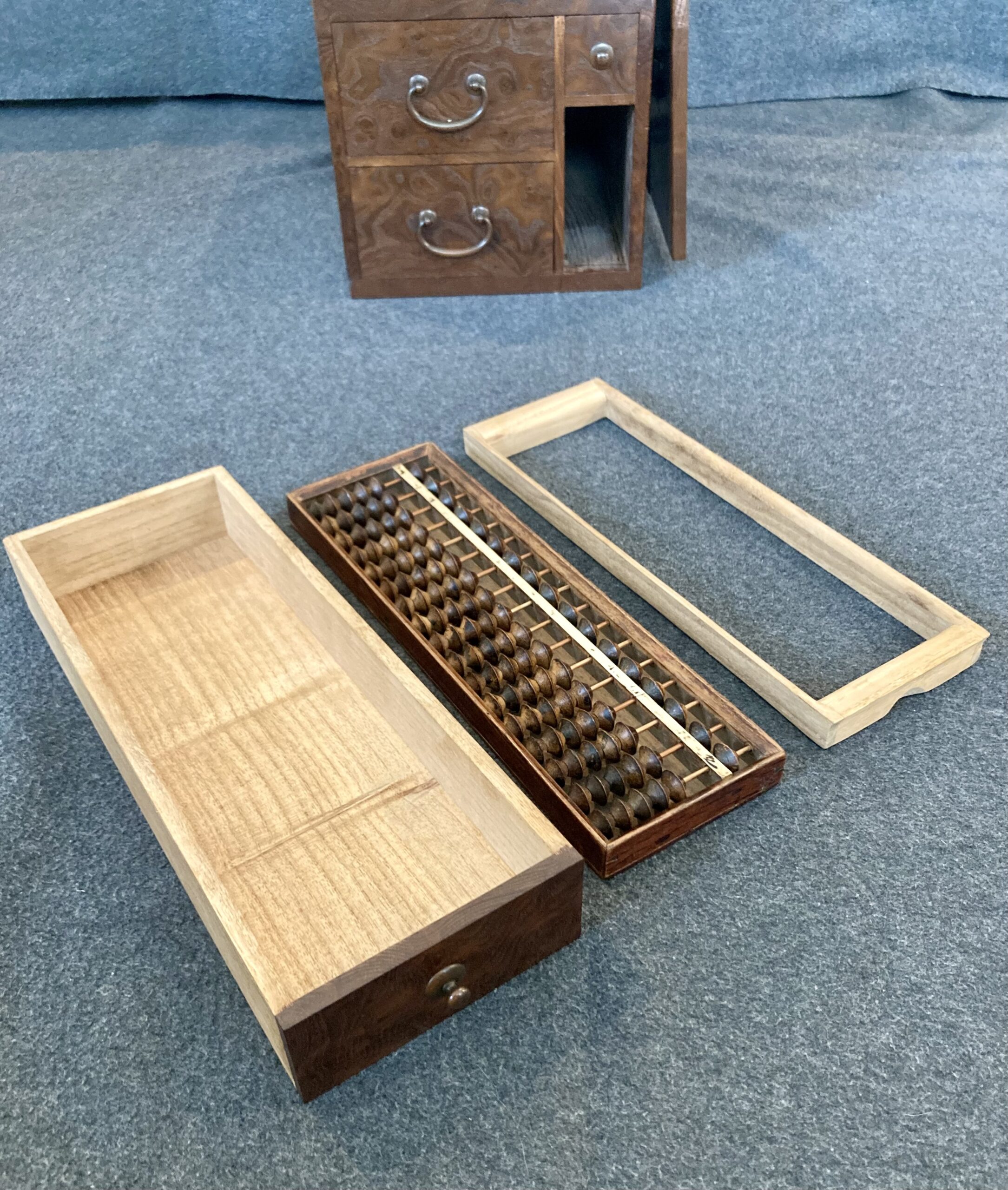 Antique Japanese 'Soroban (算盤)' Ink-Stone Box