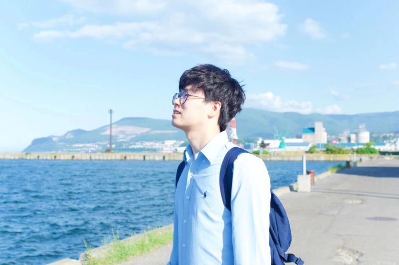 Zeyu Bian - Gorgeous Minimal Image - 4K