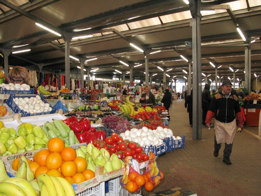 Piata centrala Tecuci (3)