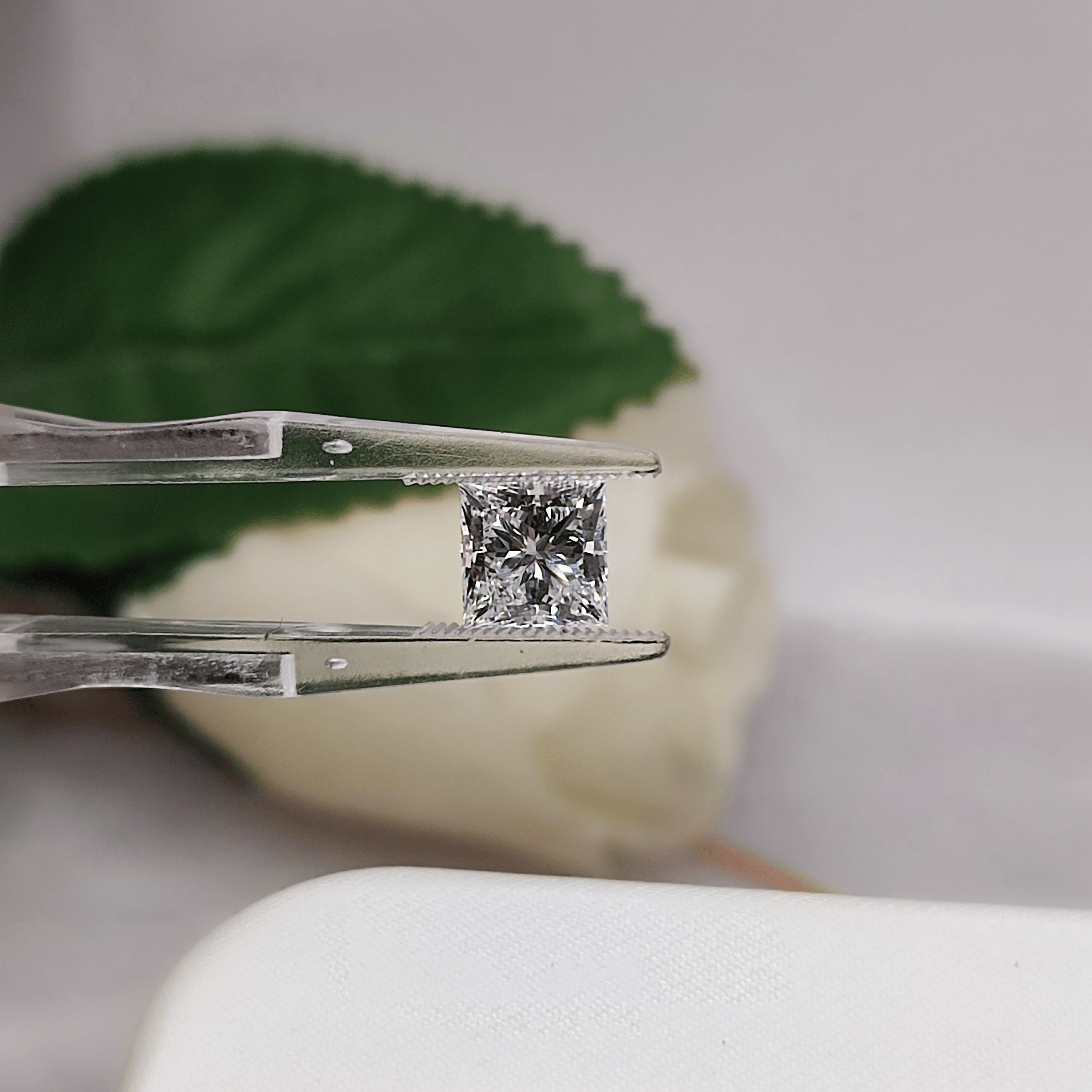 1.99ct E VS1 Princess Cut Lab Grown Diamond/IGI Certified-LDG10058