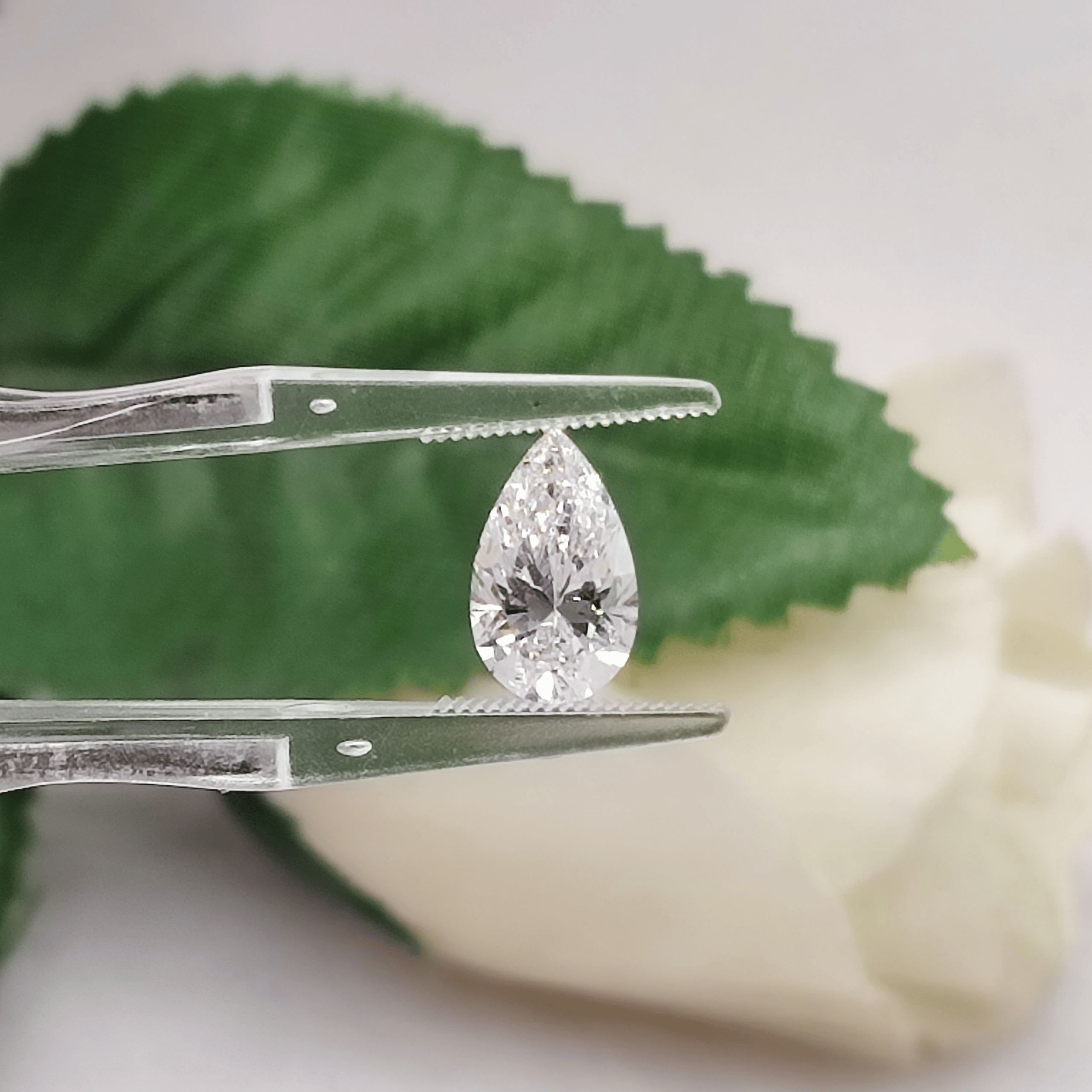1.86ct D VVS2 Pear Cut Lab Grown Diamond/IGI Certified