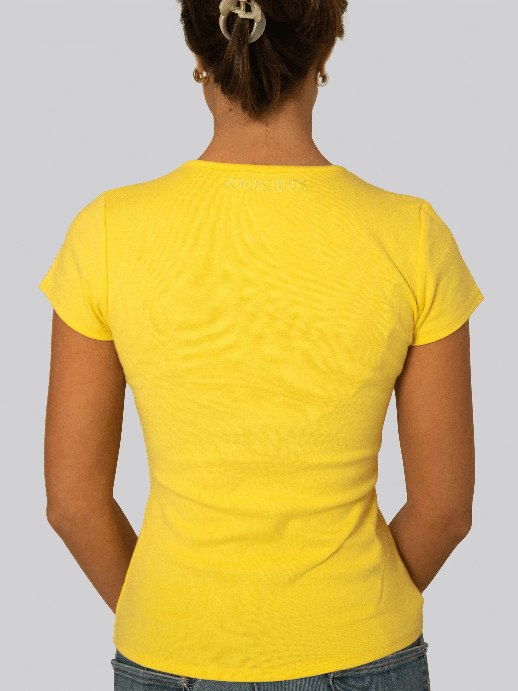fitted yellow top