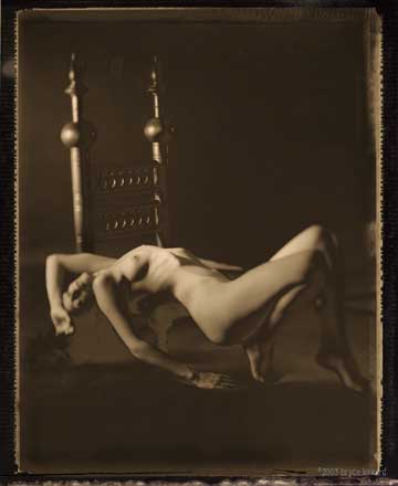 zoe.throne.4.5.03.1
