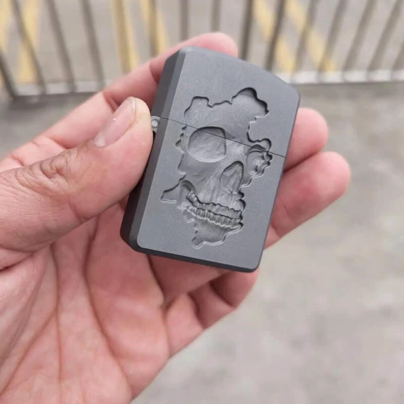 Skull Titanium Lighter