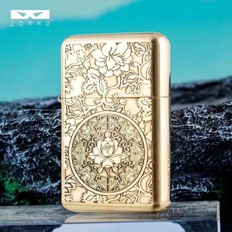 ZORRO Brass Double sided Hand carved Windproof Kerosene Lighter Personalized Retro Collection Wheel ignition Lighters Smoking ZORRO Brass Double sided Hand carved Windproof Kerosene Lighter Personalized Retro Collection Wheel ignition Lighters Smoking
