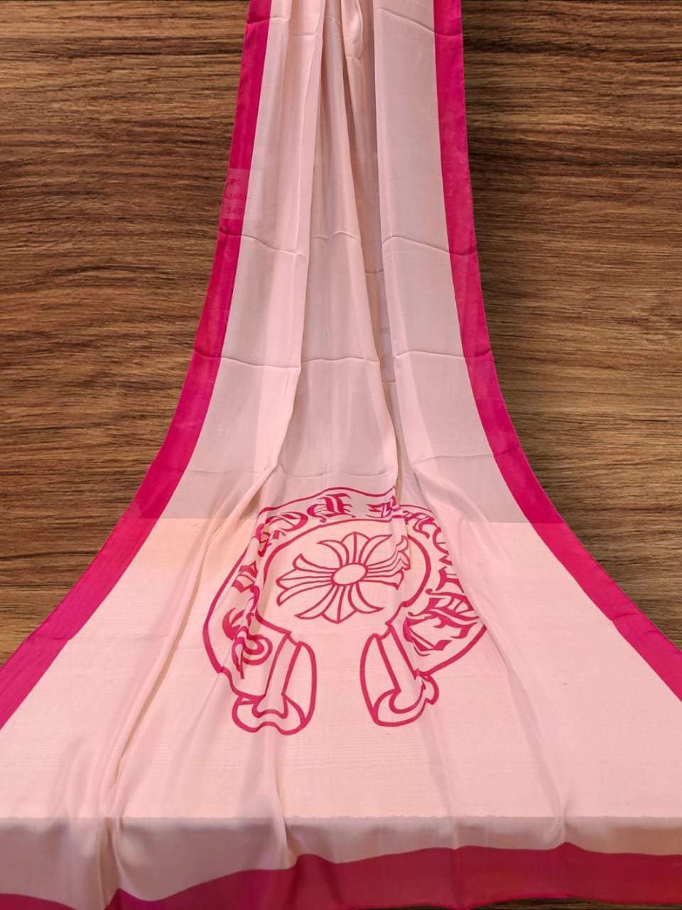 silk print scarf/stoll 19