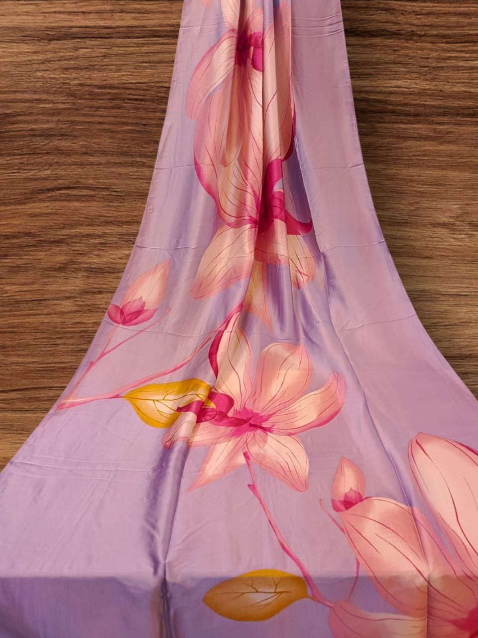 silk print scarf/stoll 18