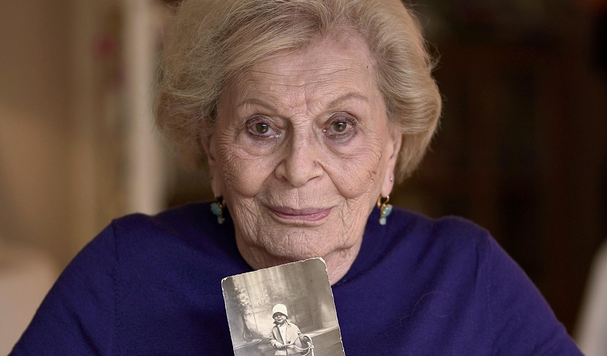 101 éves korában meghalt mindenki Wallach Juli nénije